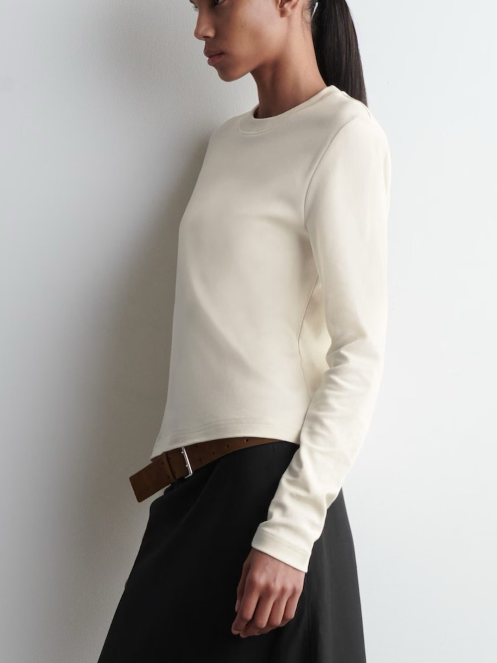 COS CLEAN CUT REGULAR LONG-SLEEVED T-SHIRT beige SMALL COS long sleeve shirt